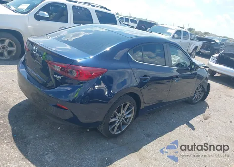 2018 Mazda Mazda3 Touring z USA, uszkodzony, nr VIN 3MZBN1V30JM159891